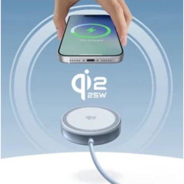 Фото - Беспроводное зарядное устройство UGREEN W753 25W Magnetic Wireless Charger Starlight Blue (55959)